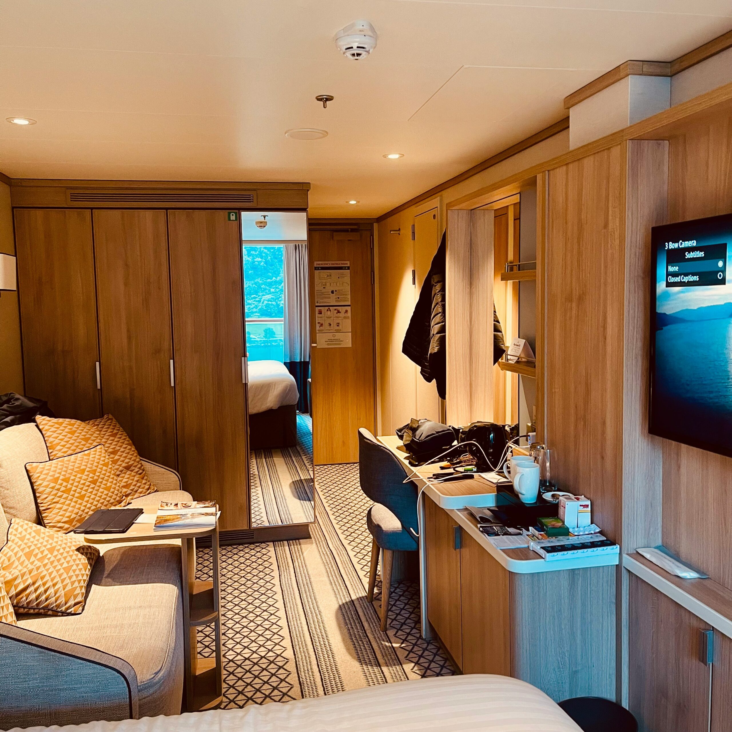 Suite upgrade and welcome amenities offered with a group hotel booking